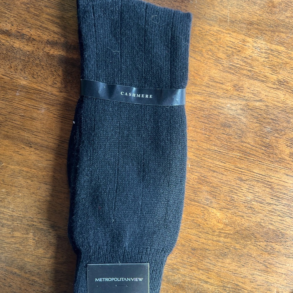 Men’s Bloomingdale’s Cashmere Dress Socks